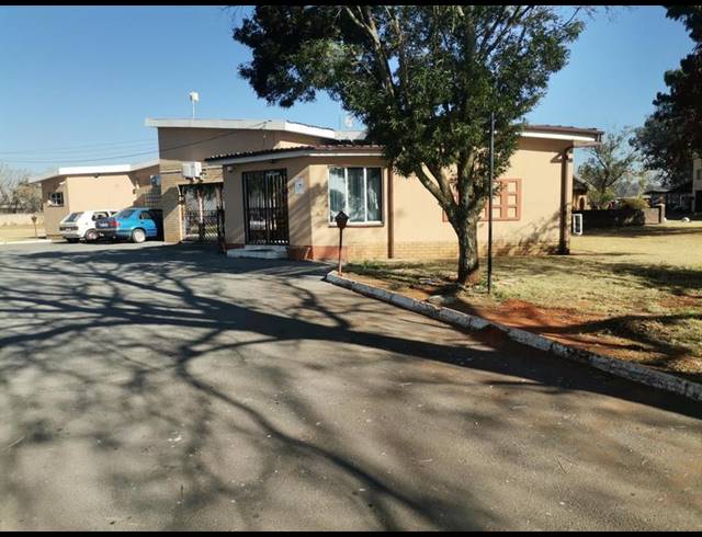 FARM FOR SALE IN PENDALE